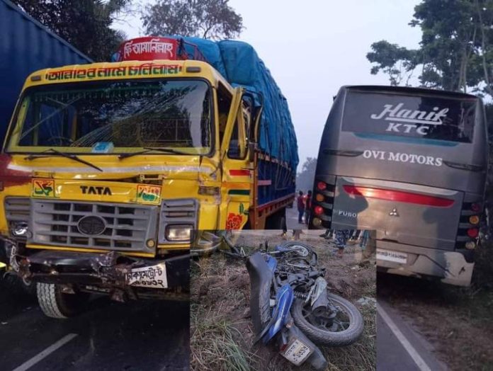 বড়াইগ্রামে বাস-ট্রাক মোটরসাইকেলের ত্রিমুখী সংঘর্ষে নিহত একজন